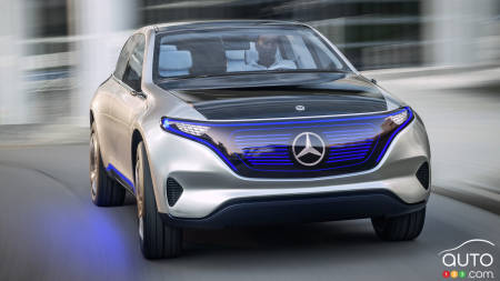 Mercedes-Benz to Build Electric Cars in North America