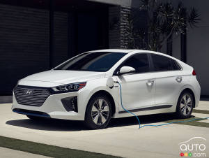 La nouvelle Hyundai IONIQ hybride rechargeable s’appelle… «électrique plus»