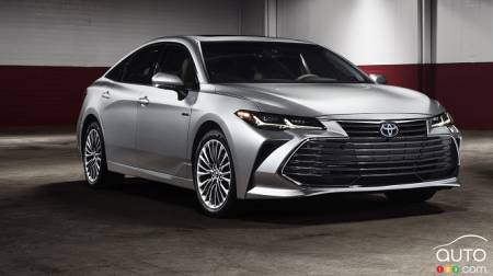 Detroit 2018: Revised 2019 Toyota Avalon Could Pass for a Lexus