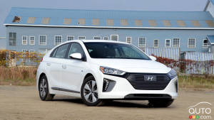 Research 2018
HYUNDAI Ioniq pictures, prices and reviews