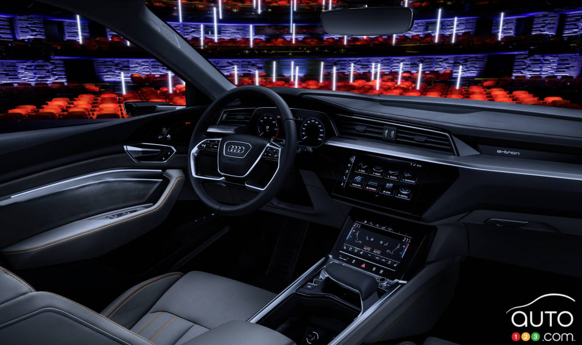 Audi to present new in-car movie theatre at CES