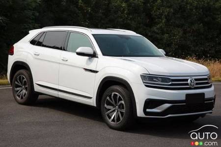 First Images Of The Volkswagen Atlas Cross Sport Car Releases Auto123