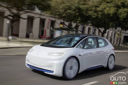 Volkswagen I.D.: Two Versions of VW's Future Electric Hatchback