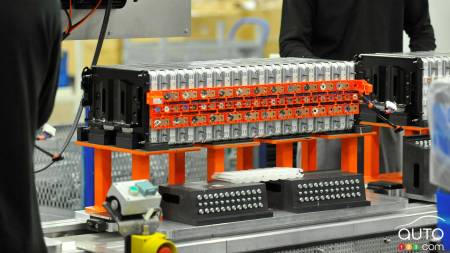 Electric Cars Cheaper Than Gas-Fed Vehicles by 2025?