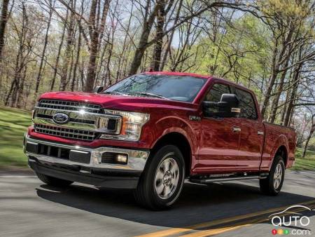 Ford rappelle 874 000 camionnettes en raison d’un risque d’incendie