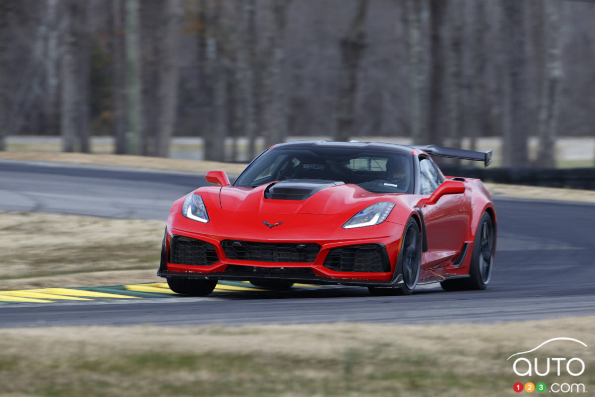 Inside the 2019 ZR1 As It Sets New Lap Record