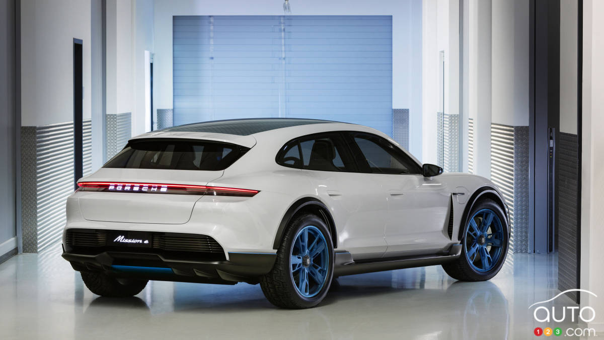 Geneva 2018: New Porsche 911, Mission E Cross Debut
