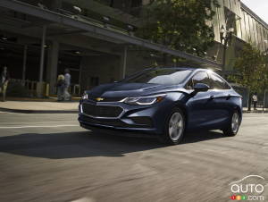 Chevrolet Cruze To Get Makeover for 2019