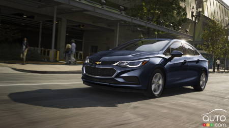 Chevrolet Cruze To Get Makeover for 2019