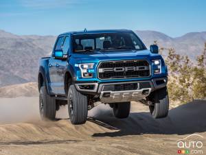 Off-Road Cruise Control and Adaptive Shocks Part of 2019 F-150 Raptor Equipment