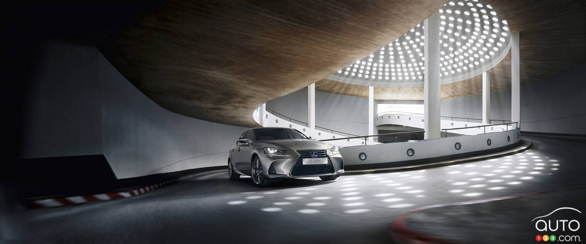 La prochaine IS de Lexus fera ses débuts en 2020