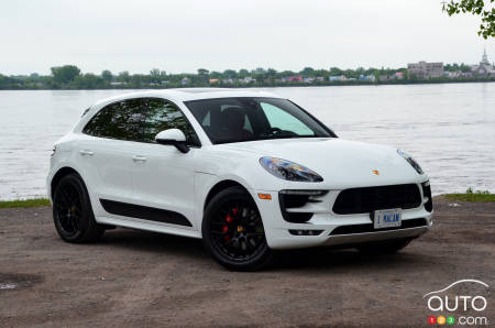 New 2023 Porsche Macan S SUV in New York #231799