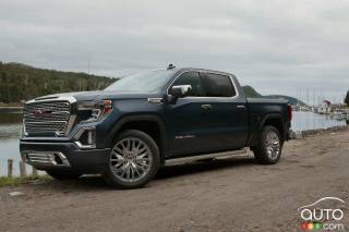 Research 2019
                  GMC Sierra Limited pictures, prices and reviews
