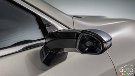 Lexus ES: cameras to replace the side-view mirrors