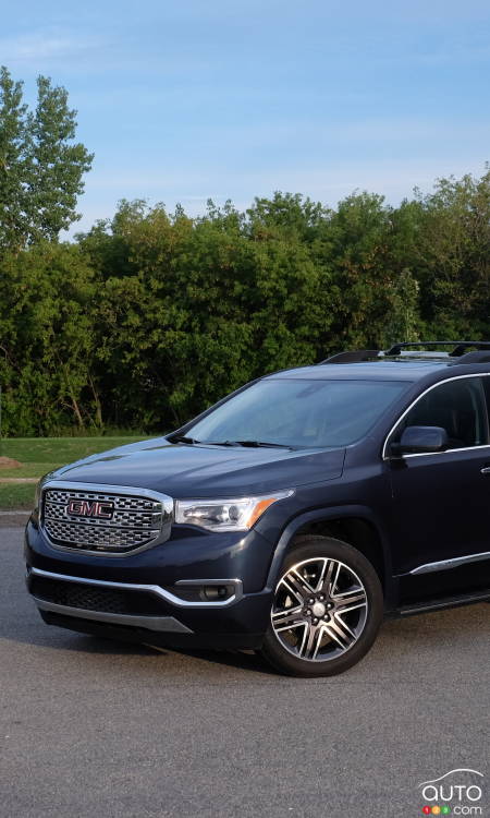 The 2018 GMC Acadia Denali: Our Flash Review & Photos