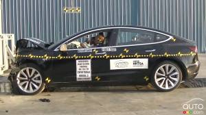 Tests de collision : un premier examen réussi pour la Tesla Model 3