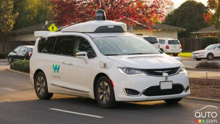 Des citoyens attaquent des véhicules à conduite autonome en Arizona