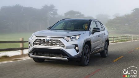 Toyota Canada annonce les prix du Toyota RAV4 Hybride 2019