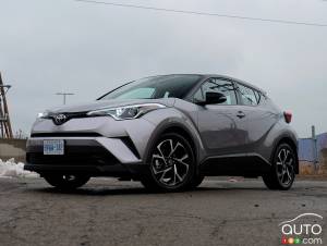 2019 Toyota C-HR Review: Style! Daring! Middling Power!