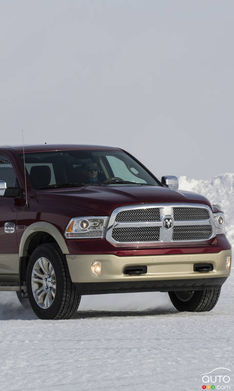 FCA recalling a total of 882,000 RAM pickups