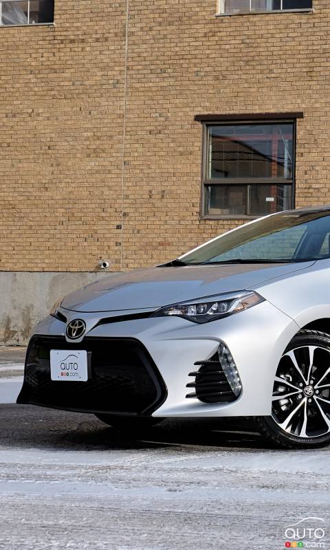 Review of the 2019 Toyota Corolla: Lying in Wait for the Next Gen
