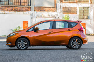 Research 2019
                  NISSAN Versa Note pictures, prices and reviews