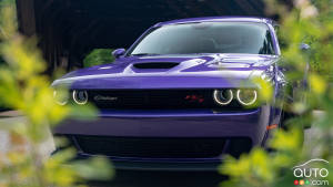 Dodge’s Challenger Outsells Chevrolet Camaro in First Quarter of 2019