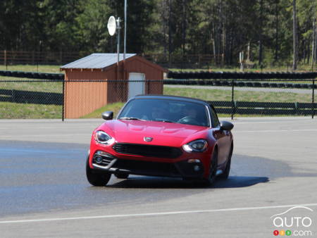 2019 Fiat Abarth 124 and Abarth 500 On-Track Review