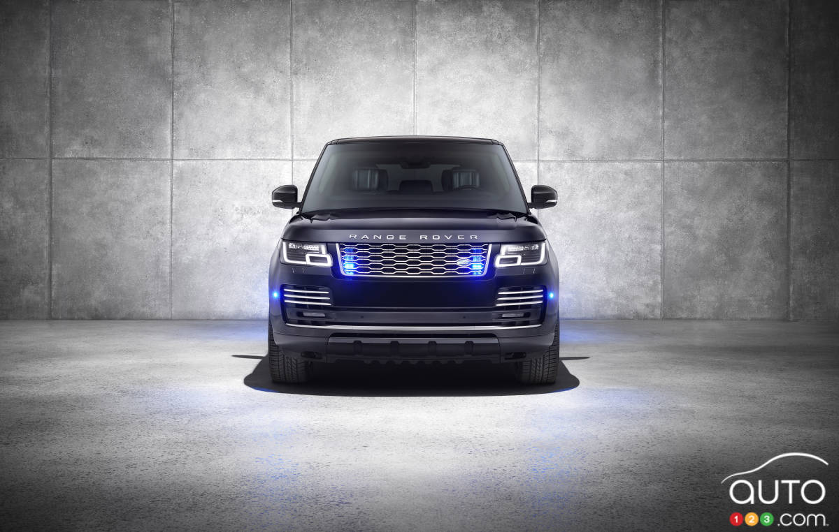 First Details Emerge Regarding the 2021 Range Rover