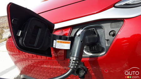 Illinois Considering $1,000 Annual Fee for EV Owners