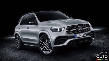 A V8 and Light-Hybrid System for the 2020 Mercedes-Benz GLE580