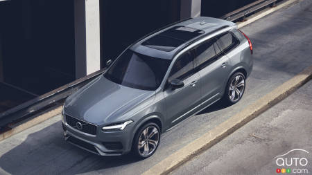 The Big and the Small Of It: Volvo Looking at Developing Two New SUVs