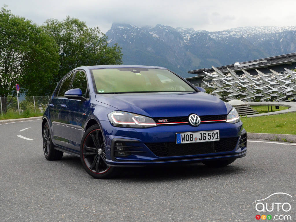 Review of the 2019 Volkswagen Golf GTI | Reviews | Auto123