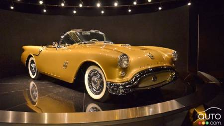 1954 Oldsmobile F-88 Concept: Encounter of the Third Kind