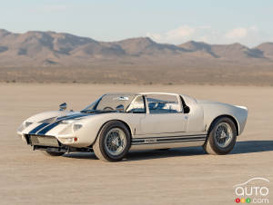 A Ford GT40 Roadster Prototype Will be Auctioned at Pebble Beach