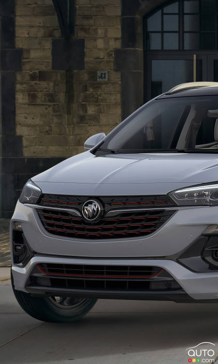 Two 3-Cylinder Turbo Engines for the 2020 Buick Encore GX