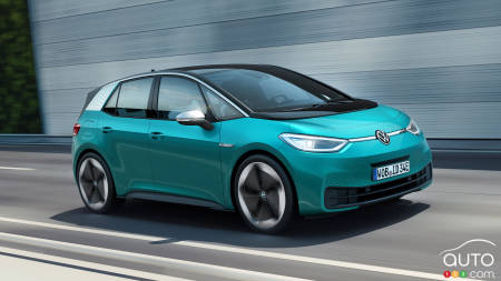 Frankfurt 2019: 2020 Volkswagen ID.3 Makes In-Person Debut