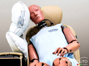 Hyundai’s New Airbag to Protect Occupants… From Each Other