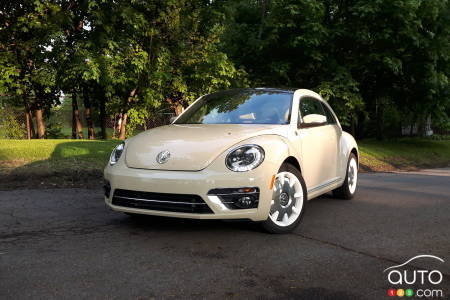 Volkswagen Says Farewell to 2019 With Video Marking Official End of the Beetle