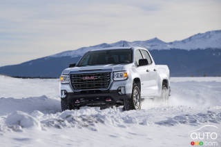 Research 2022
                  GMC Canyon pictures, prices and reviews