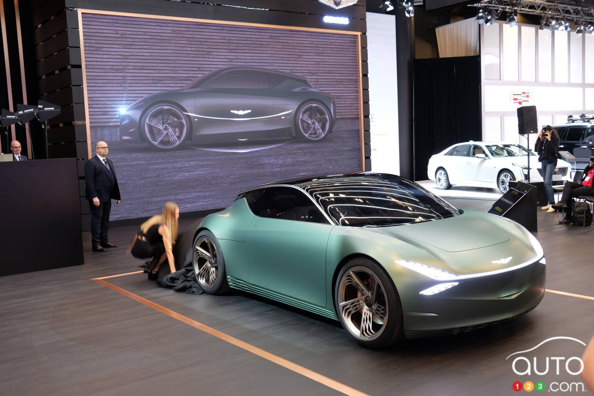 Montreal 2020: Genesis Debuts Mint Concept in Canada… and Promises an EV by 2021