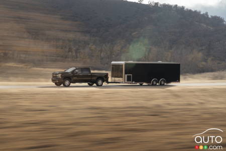 GM Touts Breakthrough in Trailer Towing and Braking