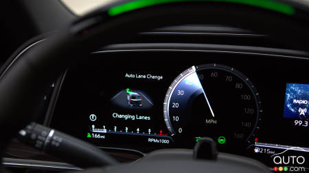 Super Cruise: Cadillacs Will Be Able to Change Lanes Autonomously