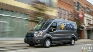 Ford dévoile son fourgon E-Transit