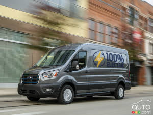 Ford dévoile son fourgon E-Transit