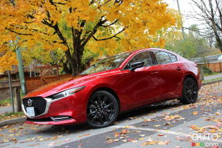 Research 2019
                  MAZDA Mazda3 pictures, prices and reviews