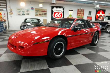 Last Pontiac Fiero Ever Built Sells at Auction for $90,000