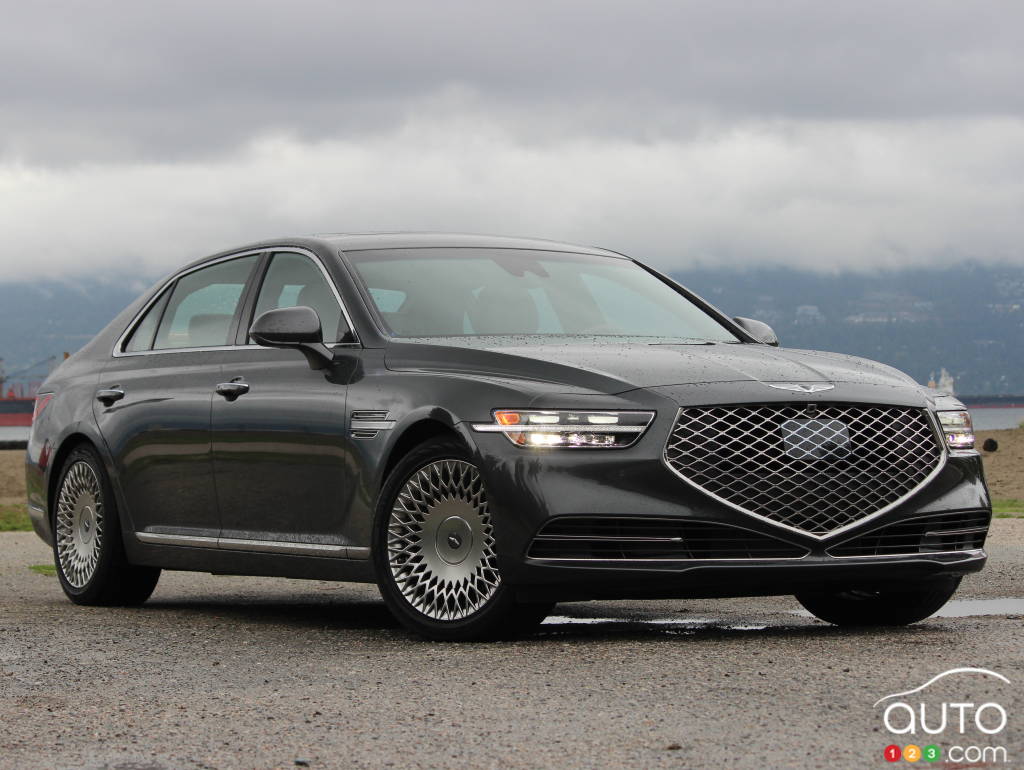 2020 Genesis G90