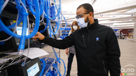 Large-Scale Production of Ventilators Underway at General Motors