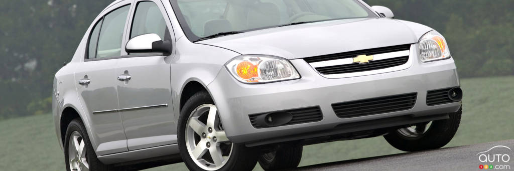 NHTSA Investigating Fuel Leak Issue in 614,000 Chevrolet Cobalts, HHRs